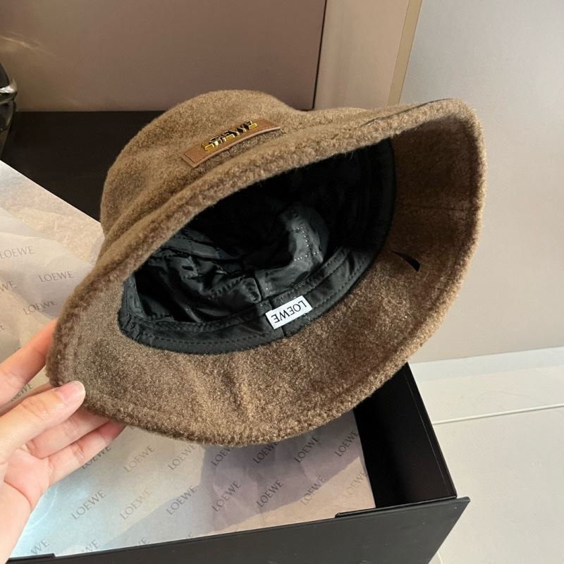 Loewe Caps